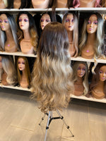 SCARLETT: 30”Ombré Lace Front Wig #5